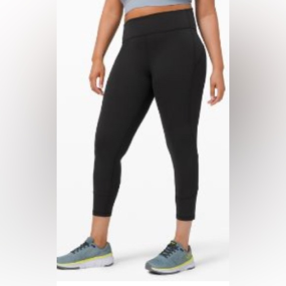 Lululemon Athletica Black Cropped Leggings